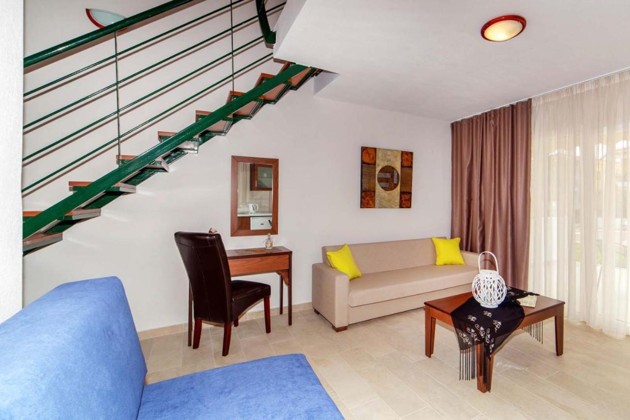 Erosaria Suites Nikiti  Exterior foto